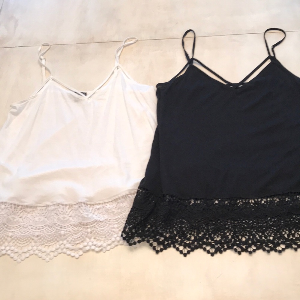 2 Express lace tanks